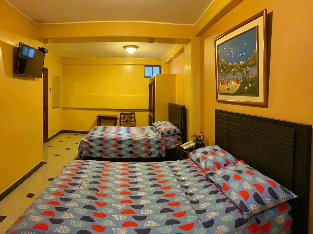Hostal Montesa Guayaquil Ecuador