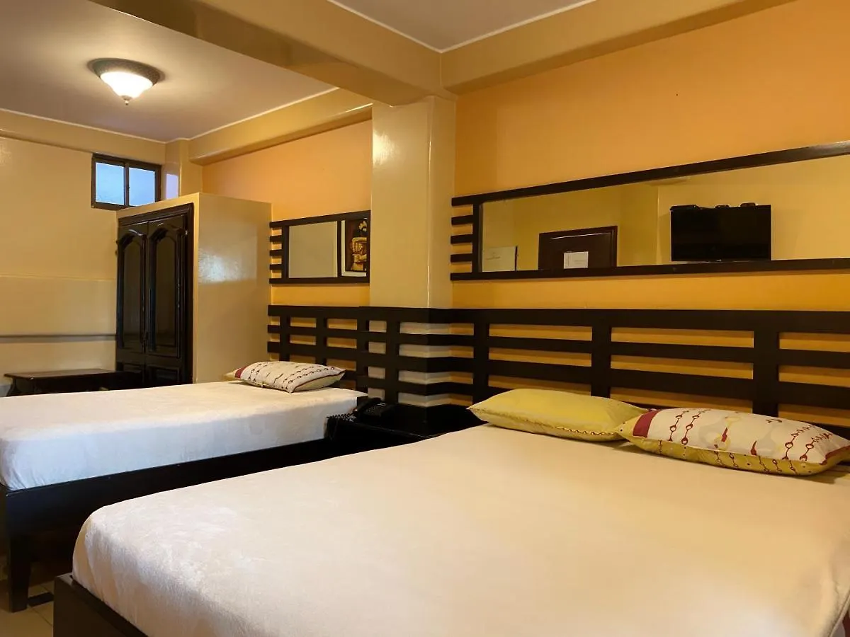 Hotel Hostal Montesa Guayaquil Ecuador